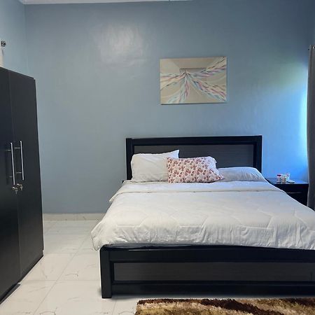 Afranasa Inn Tema Bagian luar foto