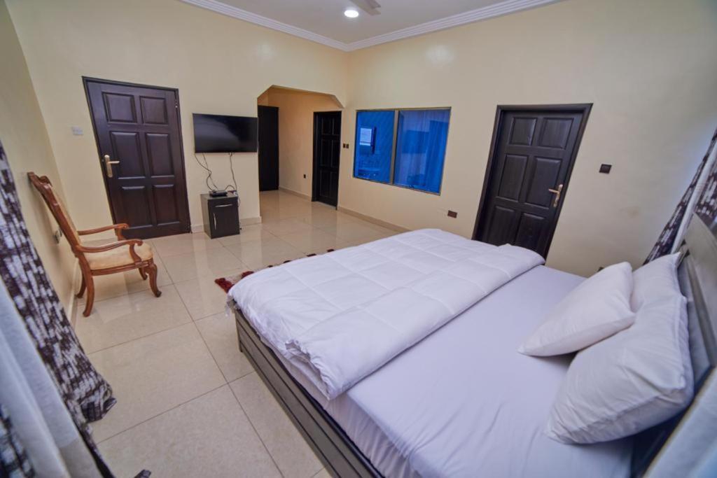Afranasa Inn Tema Bagian luar foto